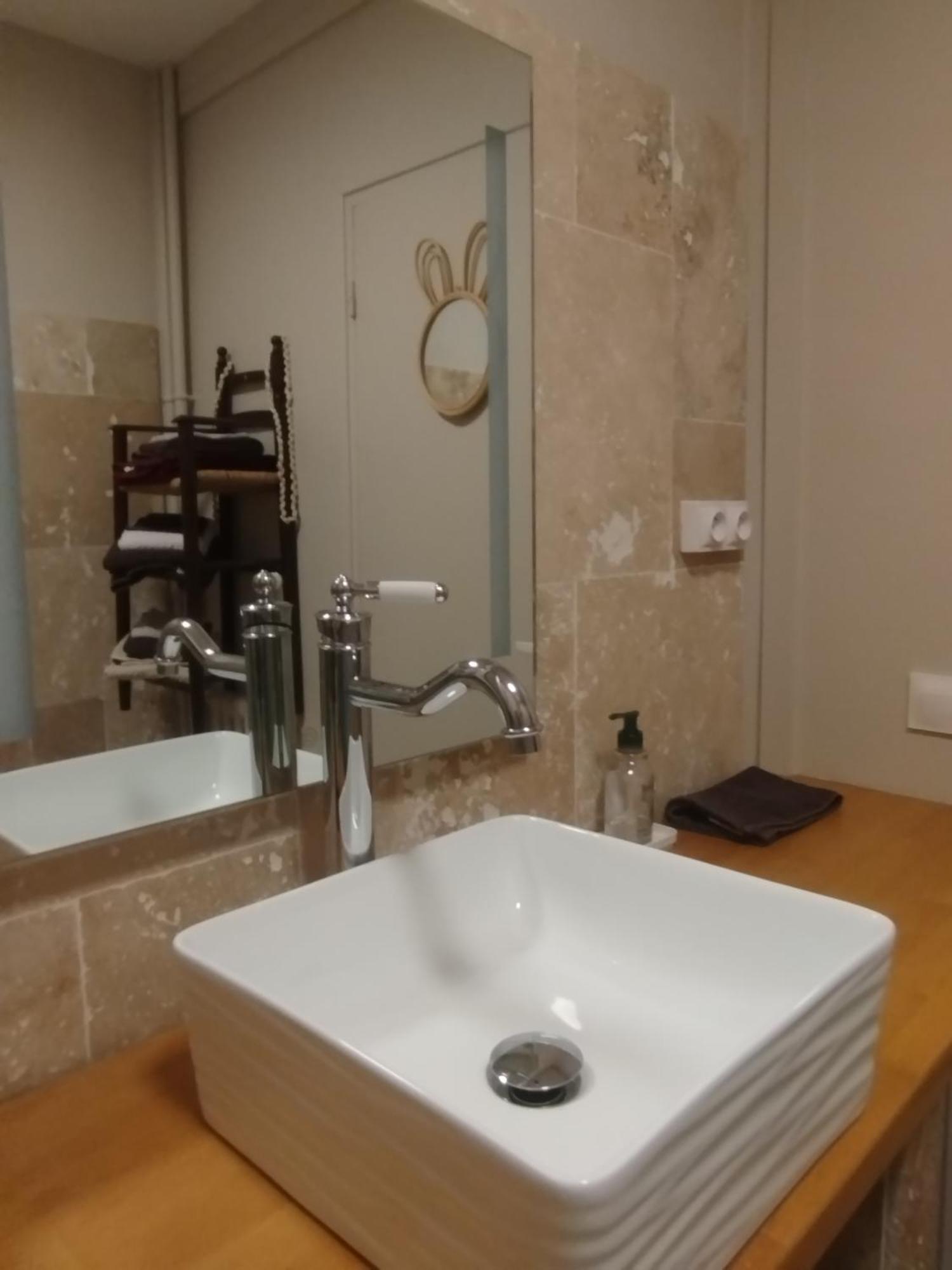 Appartement Fritz Proche Gare Sncf De Tours, Bus Et Taxi Exterior photo